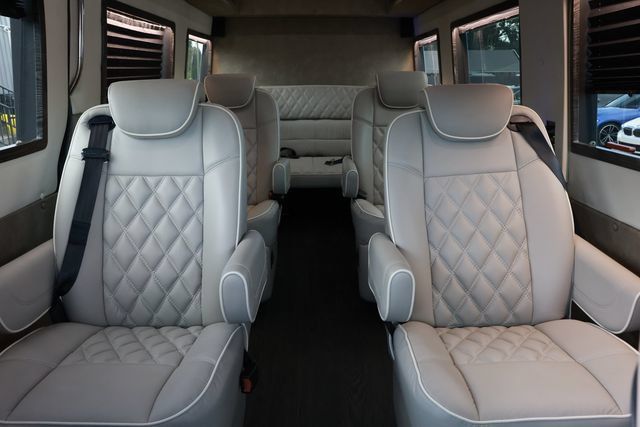Used 2020 Mercedes-Benz Sprinter 2500 image 3