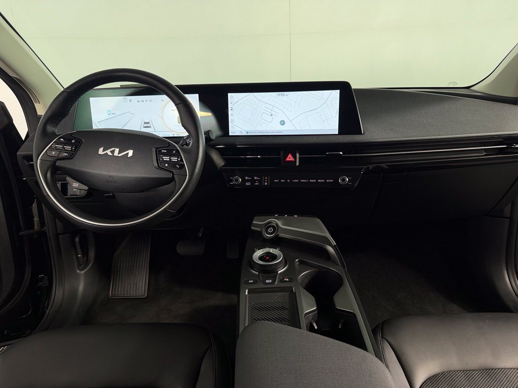 Used 2024 Kia EV6 Light AWD/4WD image 12