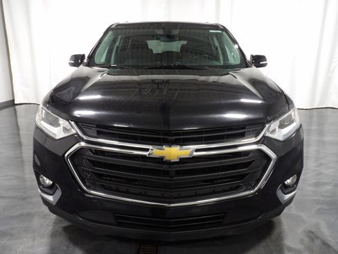 Used 2019 Chevrolet Traverse LT w/ LPO, Floor Liner Package AWD/4WD image 2