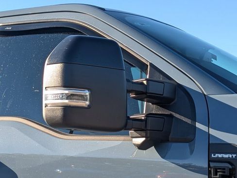 Used 2023 Ford F350 Lariat w/ Lariat Ultimate Package image 13