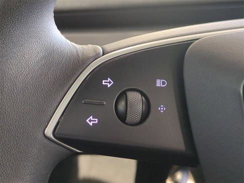 Used 2024 Tesla Model 3 Standard Range image 27