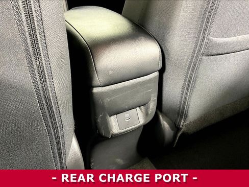 Certified 2023 Nissan Versa SV FWD image 10