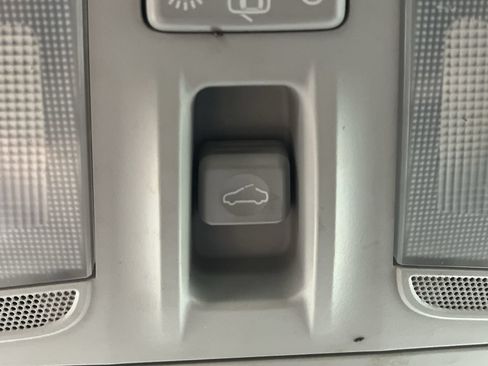 Used 2019 Hyundai Elantra Value Edition w/ Cargo Package FWD image 22