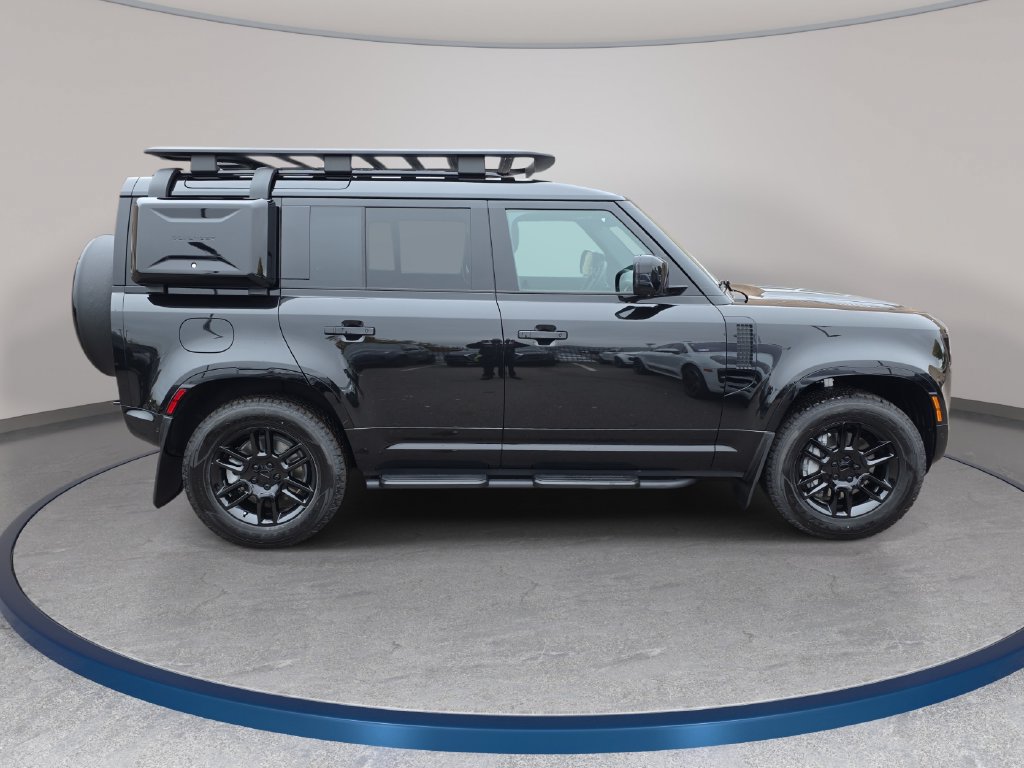 New 2026 Land Rover Defender 110 X-Dynamic SE AWD/4WD image 4