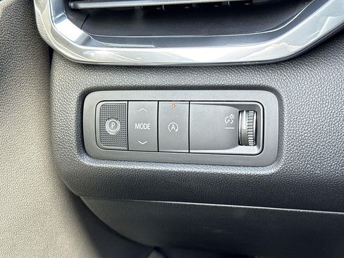 New 2027 GMC Acadia Elevation w/ Elevation Premium Package FWD image 16