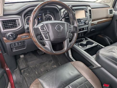 Used 2017 Nissan Titan Platinum Reserve image 10