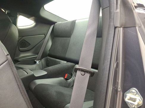 Used 2023 Toyota GR86 Premium RWD image 30