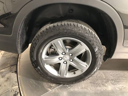 Used 2023 Honda Ridgeline RTL-E image 9