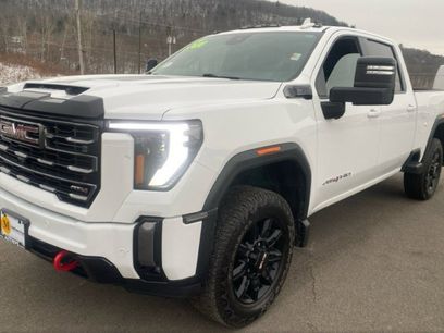 Used 2024 GMC Sierra 2500 AT4 w/ AT4 Preferred Package