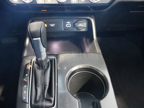 Used 2024 Honda Civic EX-L image 31