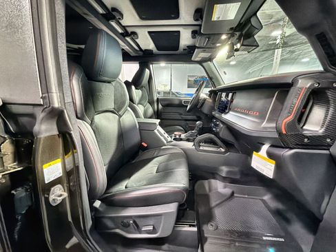 New 2025 Ford Bronco Raptor w/ Interior Carbon Fiber Pack AWD/4WD image 28
