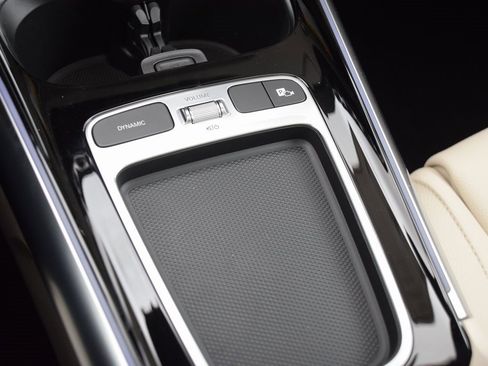 New 2026 Mercedes-Benz GLA 250 image 27