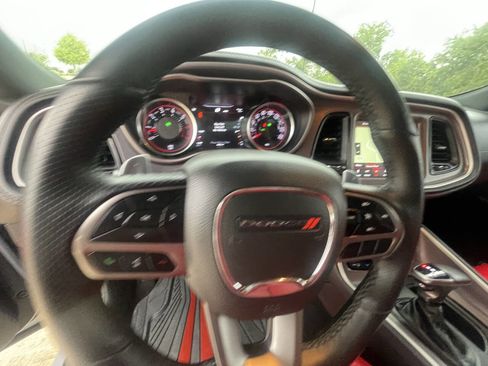 Used 2021 Dodge Challenger R/T Scat Pack RWD image 6