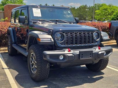 Used 2024 Jeep Wrangler Unlimited Rubicon w/ Convenience Group