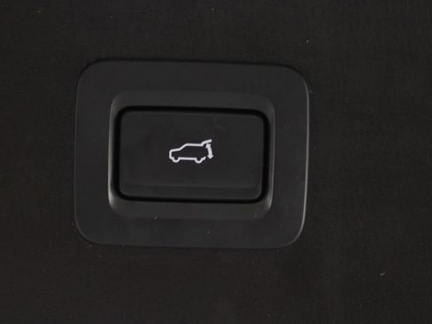 Used 2021 MAZDA CX-5 Touring w/ Touring Preferred SV Package image 16