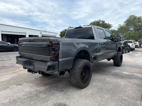 Used 2026 Ford F250 Platinum AWD/4WD image 3