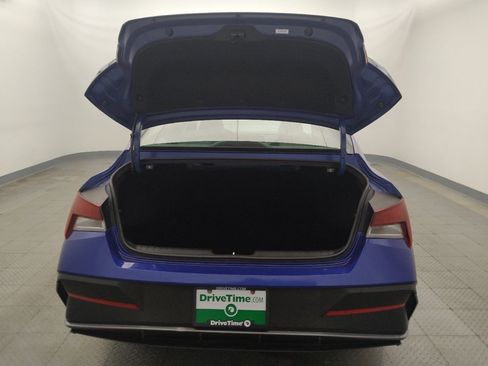 Used 2024 Hyundai Elantra SEL FWD image 29
