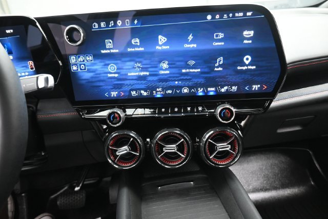 Used 2024 Chevrolet Blazer EV RS AWD/4WD image 10