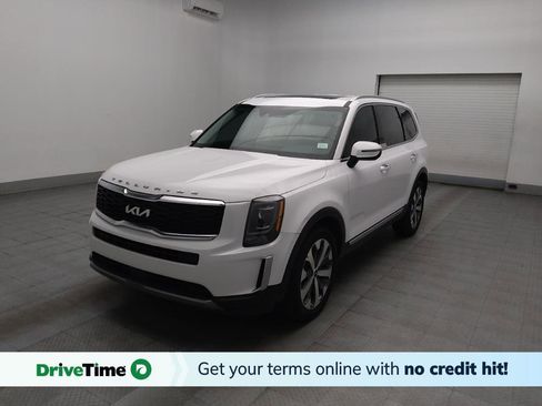 Used 2022 Kia Telluride S image 1