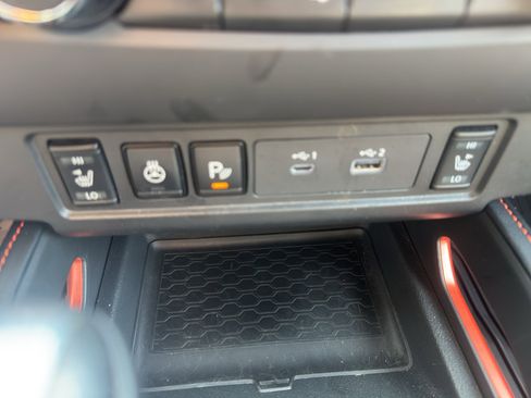 Used 2023 Nissan Frontier PRO-4X w/ Pro-4X Premium Package image 28