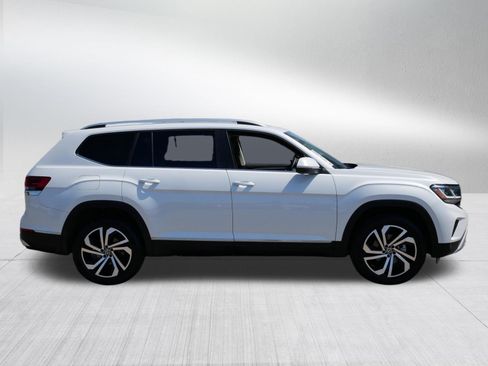 Certified 2023 Volkswagen Atlas SEL AWD/4WD image 8