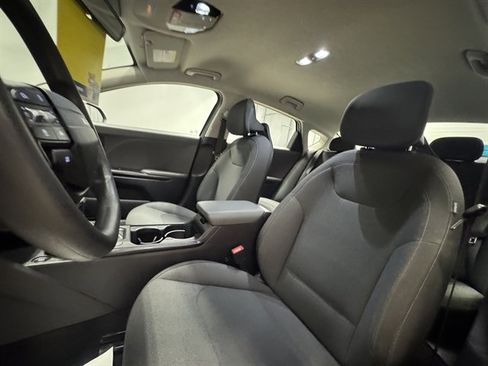 Used 2025 Kia K4 FWD image 17