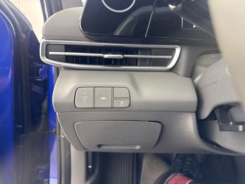 Used 2021 Hyundai Elantra SEL w/ Convenience Package FWD image 29