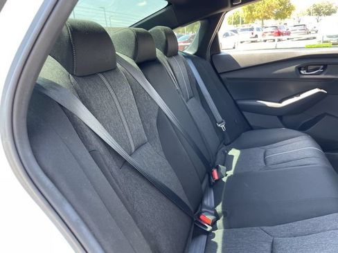 Used 2025 Honda Accord Sport image 27