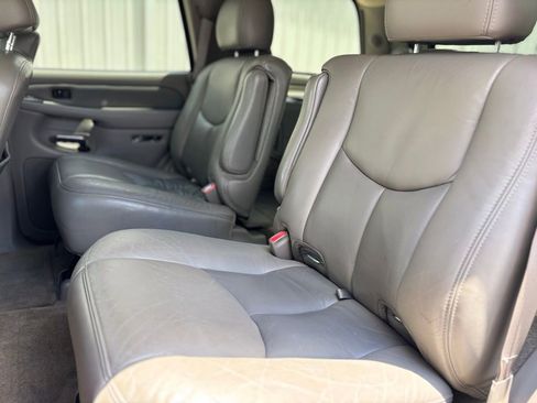 Used 2006 GMC Yukon Denali AWD/4WD image 21