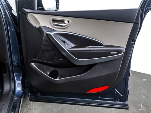 Used 2018 Hyundai Santa Fe Sport image 23