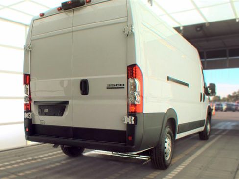 Used 2023 RAM ProMaster 3500 w/ LED Premium FWD image 4