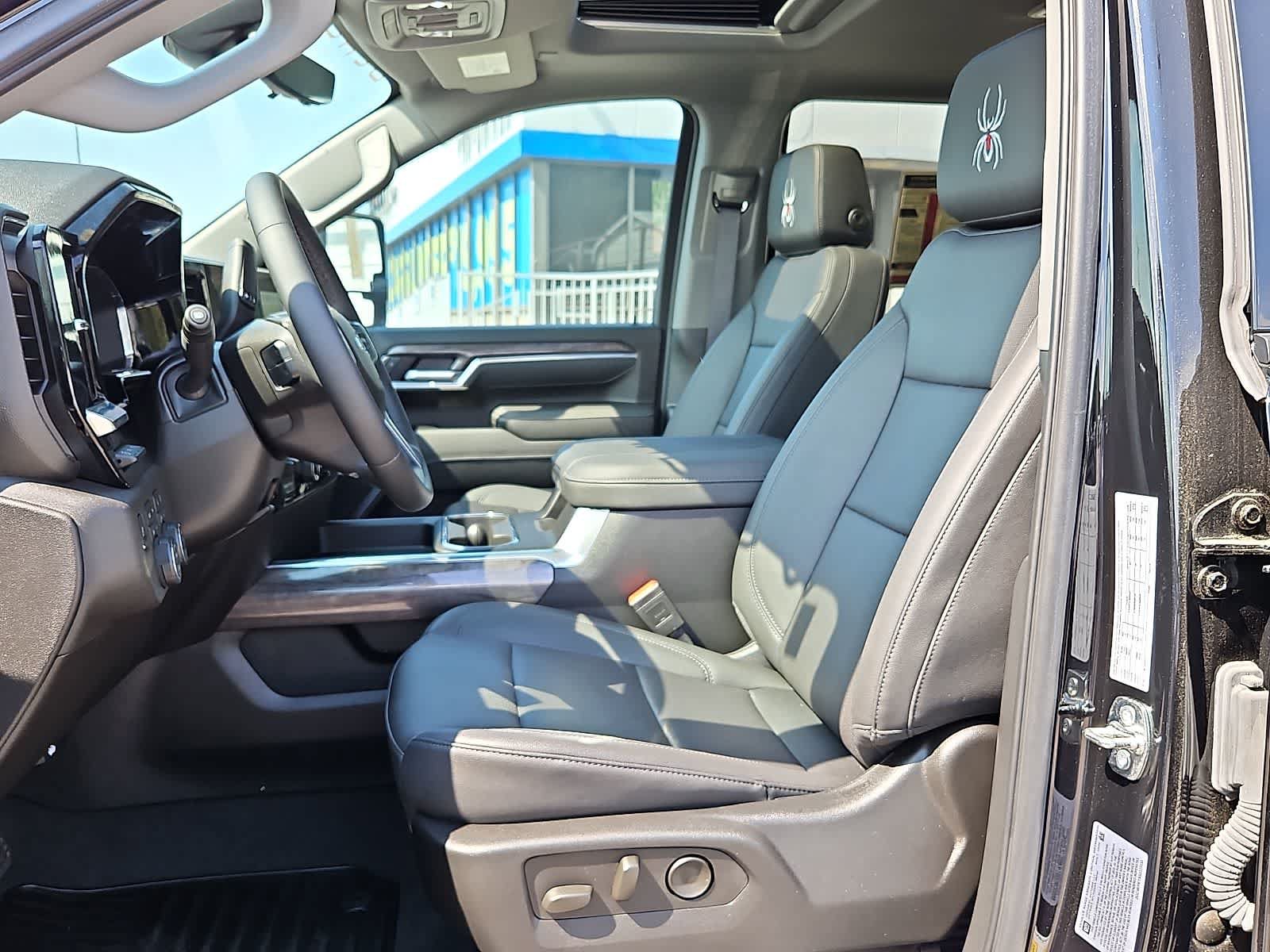 New 2025 Chevrolet Silverado 2500 LTZ w/ Trail Boss Package AWD/4WD image 11