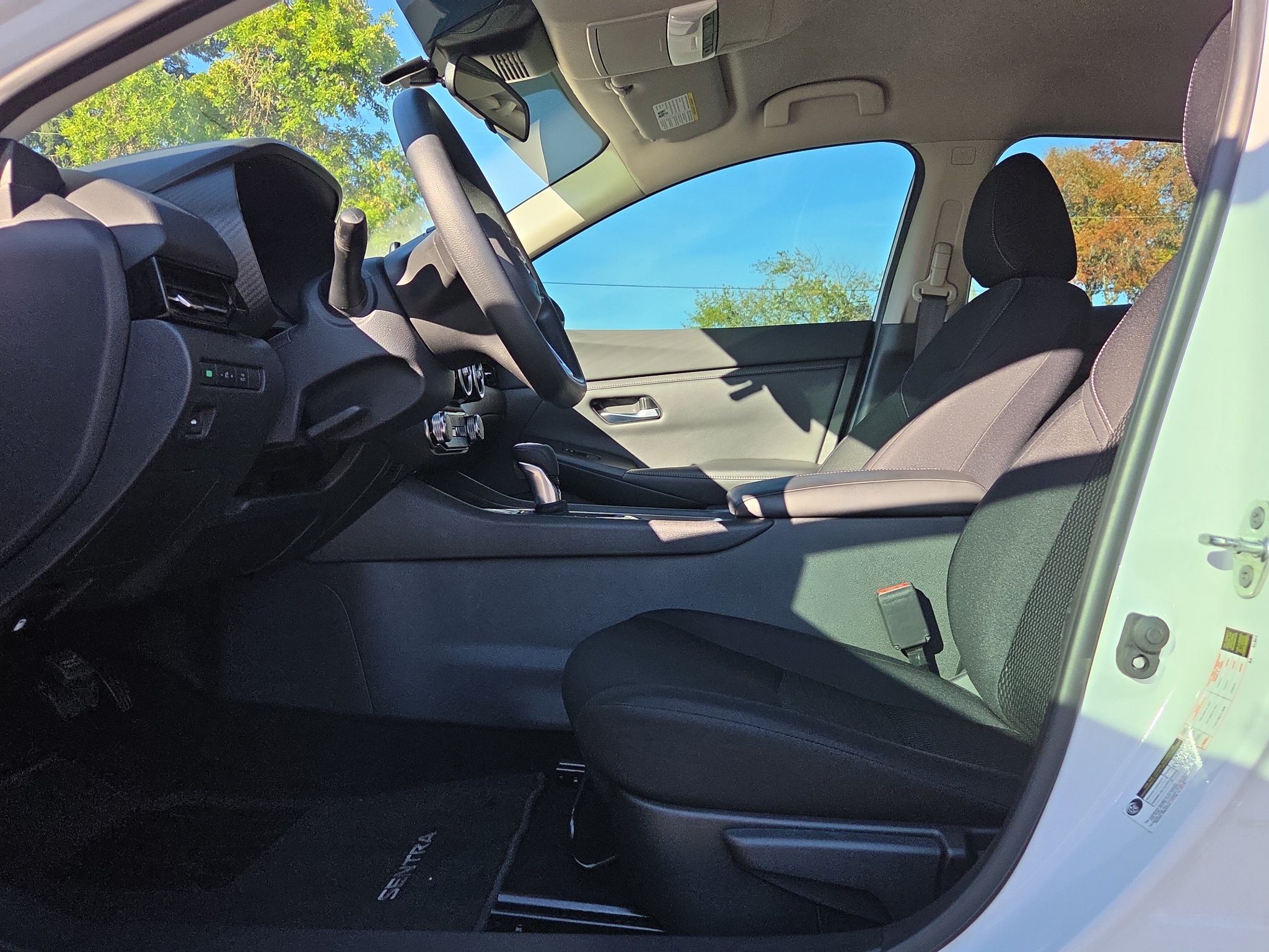 Used 2020 Nissan Sentra S FWD image 18
