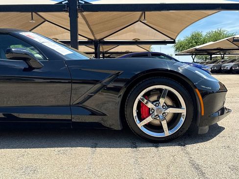Used 2014 Chevrolet Corvette Stingray Convertible w/ 3LT Preferred Equipment Group RWD image 5