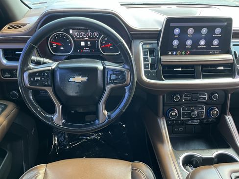 Used 2021 Chevrolet Tahoe High Country w/ Premium Package RWD image 21