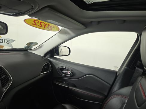 Certified 2022 Jeep Cherokee Trailhawk w/ Sun, Sound & Nav Group image 26