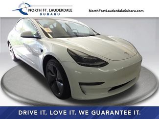Used 2023 Tesla Model 3 Standard Range RWD video 1