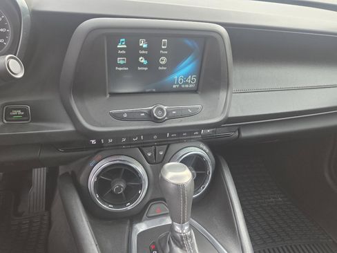Used 2017 Chevrolet Camaro LT image 14