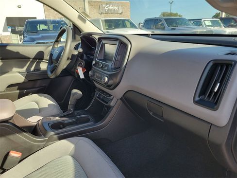 Used 2017 Chevrolet Colorado W/T w/ WT Convenience Package image 30