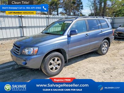 Used 2005 Toyota Highlander 4WD V6 w/ 3rd Row