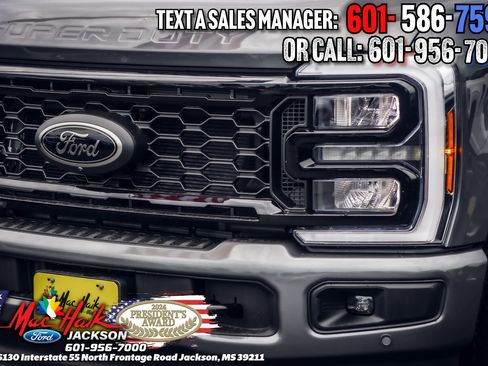 New 2026 Ford F250 Lariat w/ Black Appearance Package image 33