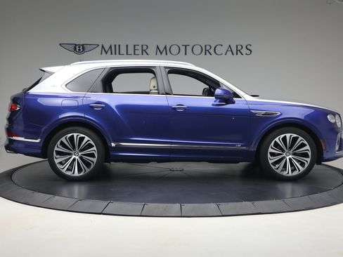 Certified 2022 Bentley Bentayga AWD/4WD image 9