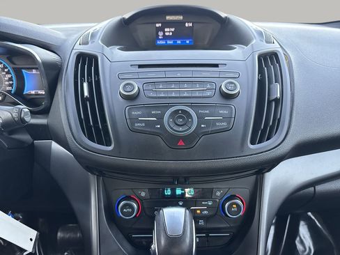 Used 2017 Ford C-MAX SE image 20