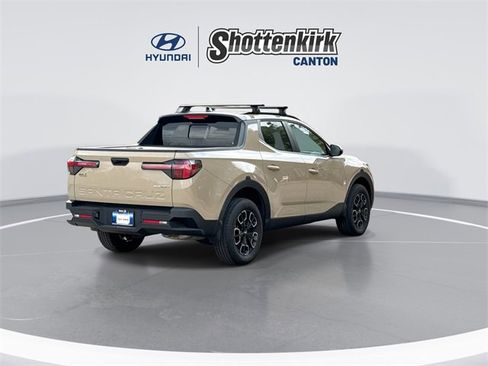 Used 2023 Hyundai Santa Cruz SEL Premium image 8