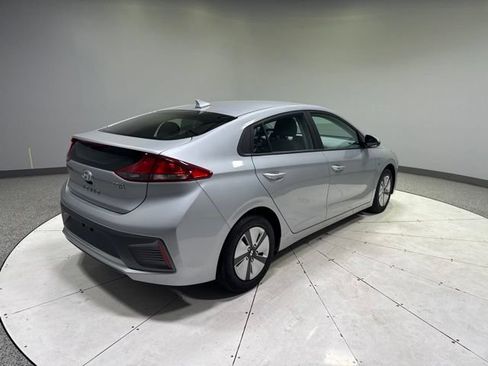 Used 2020 Hyundai Ioniq Blue FWD image 5