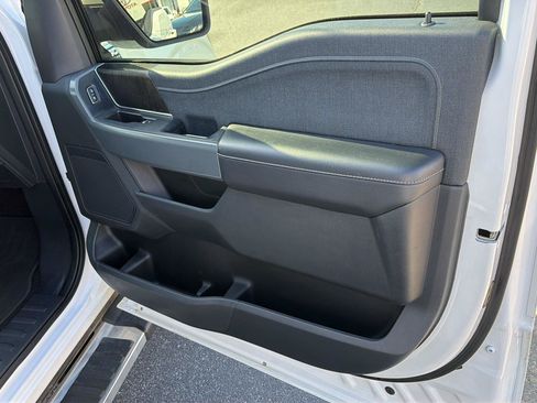 Used 2022 Ford F150 Lariat AWD/4WD image 14