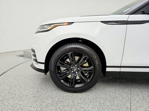Certified 2023 Land Rover Range Rover Velar R-Dynamic S AWD/4WD image 27