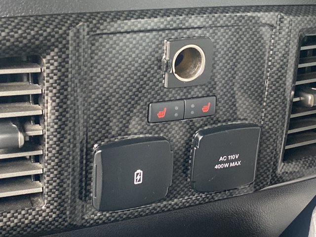 Used 2019 Ford F150 Raptor w/ Equipment Group 802A Luxury AWD/4WD image 13