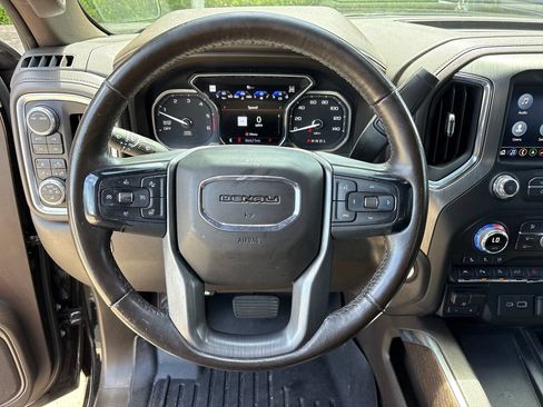 Used 2021 GMC Sierra 1500 Denali w/ Denali Ultimate Package AWD/4WD image 18