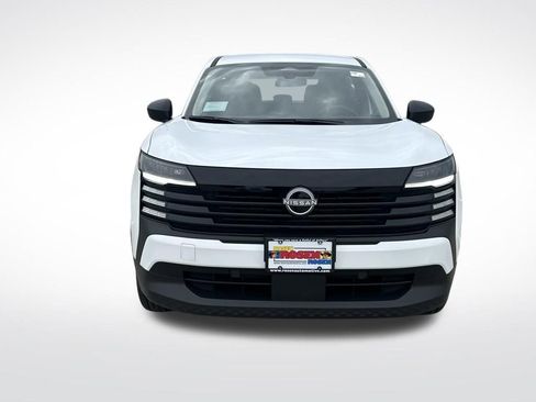 New 2026 Nissan Kicks S image 8